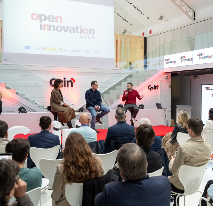 Participantes en el demo day del programa Open Innovation 2025