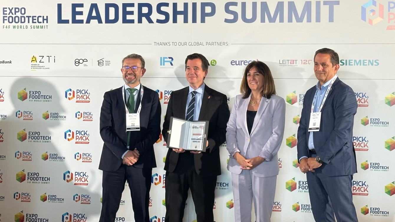 El consejero Irujo recoge el reconocimiento a Navarra como región emprendedora agro en Food 4 Future 2026 