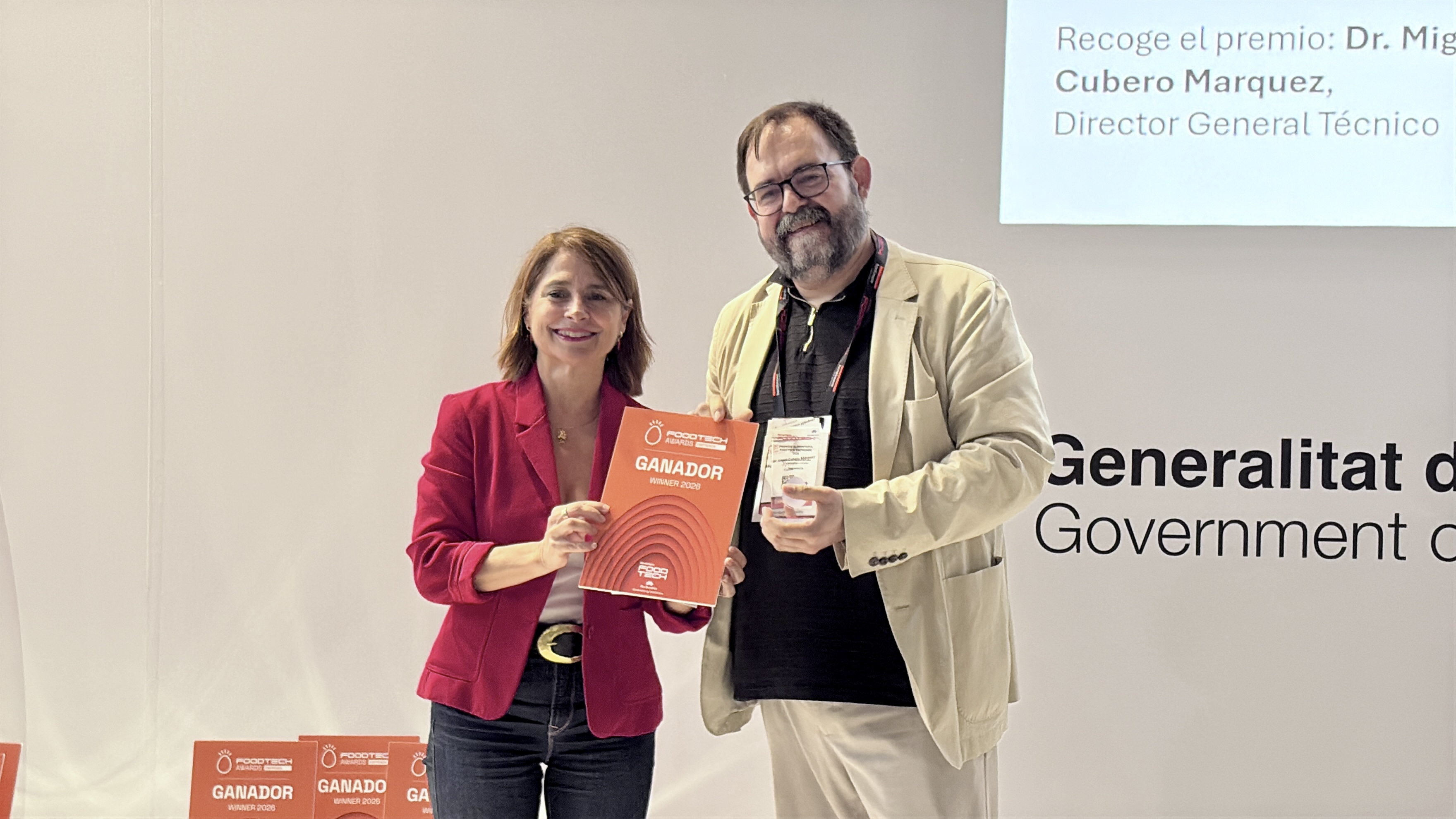 Miguel Ángel Cubero, CEO de Ingredalia, recibiendo el galardón.