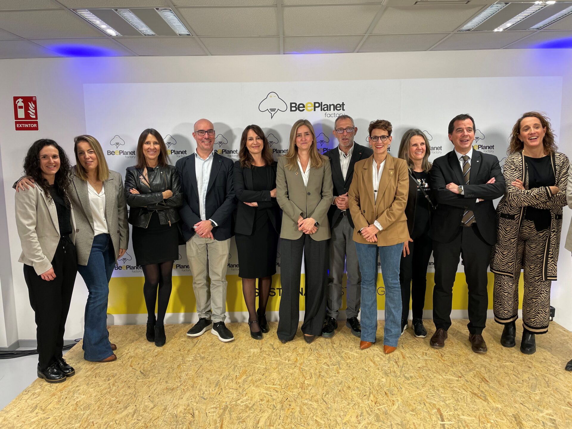 BeePlanet inaugura sus instalaciones con la visita de la Presidenta de Navarra, María Chivite