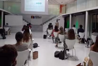 La Facultad de Ciencias de la Universidad de Navarra y CEIN se unen en un programa de bioemprendimiento para alumnos de Ciencias