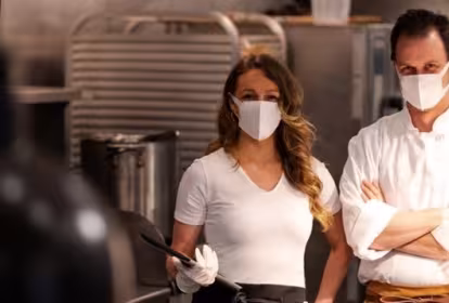 El Ayuntamiento de Pamplona y CEIN impulsan el programa ‘RestáuraTE’ para la digitalización del sector de la hostelería